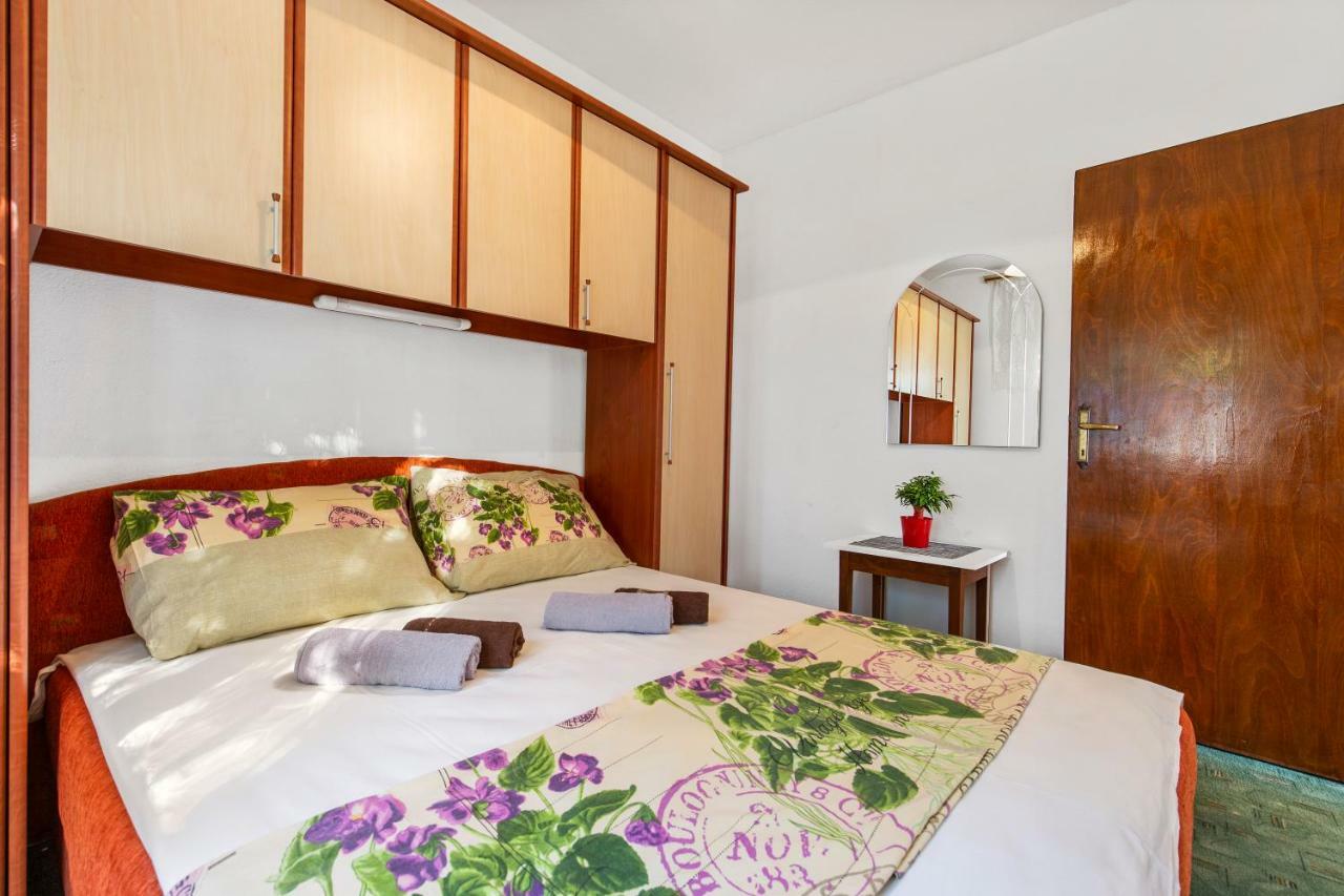 Ruza Apartment เซนญ์ ภายนอก รูปภาพ