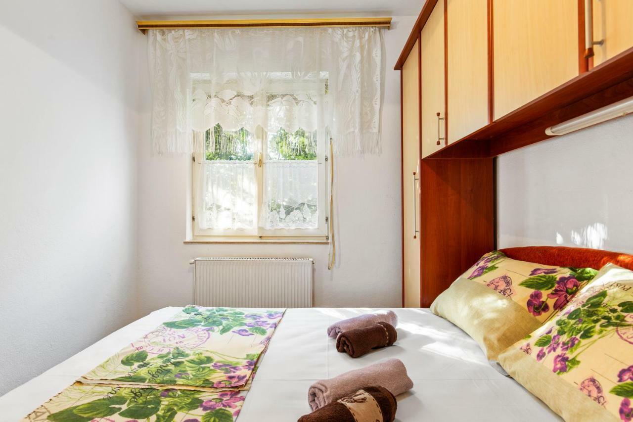 Ruza Apartment เซนญ์ ภายนอก รูปภาพ